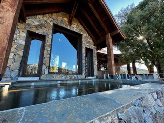 Foto 3 de Casa en venta - 4 Dormitorios 2 Baños - Cocheras - 2.450Mts2 - San Martín de Los Andes