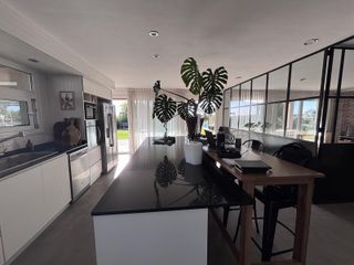 Foto 34 de VENTA DE CASA EN DOS PLANTAS AREA 2 AL GOLF