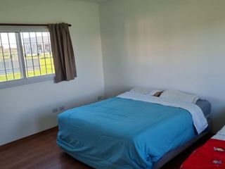 Foto 27 de Casa en venta - 3 Dormitorios 3 Baños - Cocheras - 2.125Mts2 - Poblet, La Plata