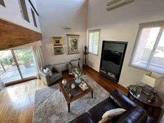 Foto 1 de Casa en  venta cuatro dormitorios, Las Delicias