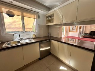 Foto 8 de Casa en  venta cuatro dormitorios, Las Delicias
