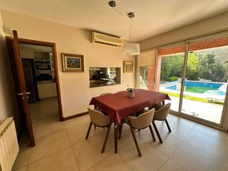 Foto 15 de Casa en  venta cuatro dormitorios, Las Delicias