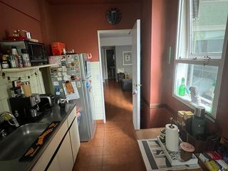 Foto 5 de 1 AMBIENTE CON COCHERA  EN VENTA
