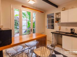 Foto 14 de Casa sobre lote propio con capacidad para desarrollar en altura 1.150 m²