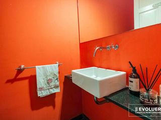 Foto 15 de Casa sobre lote propio con capacidad para desarrollar en altura 1.150 m²