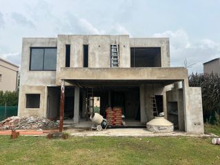 Foto 7 de Casa en Venta, 8 Ambientes, en El Canton Golf, Escobar, GBA Norte
