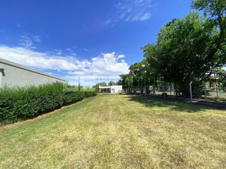 Foto 1 de Lote en venta en Santa Elena, Pilar del Este