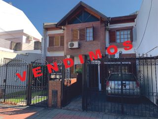 Foto 1 de Triplex 4 Amb en Venta - Ramos Mejia
