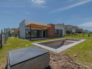 Foto 7 de Casa en venta en el Barrio Vistas, PUERTOS / ESCOBAR