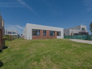 Foto 3 de Casa en venta en el Barrio Vistas, PUERTOS / ESCOBAR