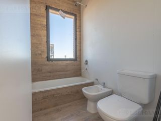 Foto 34 de Casa en venta en el Barrio Vistas, PUERTOS / ESCOBAR