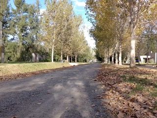 Foto 1 de Terreno en venta - 1.400mts2 - El Retiro, Coronel Brandsen