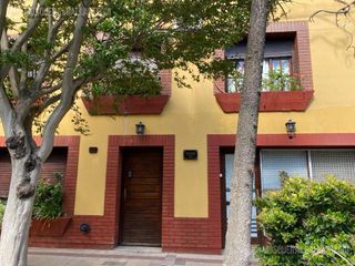 Foto 1 de Casa en  venta en Dolores