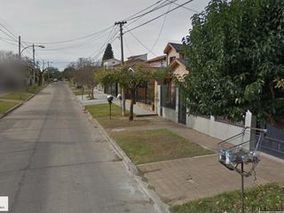 Foto 9 de PH en venta - 2 Dormitorios 1 Baño - Cocheras - 200Mts2 - Quilmes Oeste