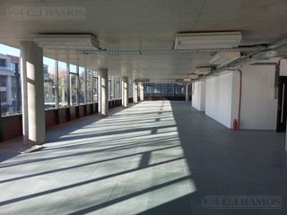 Foto 7 de Alquiler de oficina de 127 m2 en San Isidro