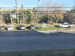 Foto 13 de Alquiler de oficina de 127 m2 en San Isidro