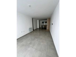 Foto 4 de Oportunidad a estrenar dpto a pasos peatonal un.dorm  cochera