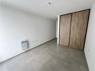 Foto 2 de Oportunidad a estrenar dpto a pasos peatonal un.dorm  cochera