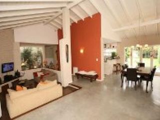 Foto 10 de Mar del Plata Chalet Divino Rostro, lote 10x43 Consulte