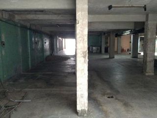Foto 3 de Galpon de 880m2 cubiertos en Pompeya
