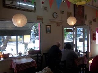 Foto 5 de EXCELENTE ESQUINA-local varios rubros