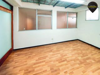 Foto 4 de Local de arriendo en San Blas  – código:21596