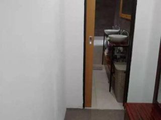 Foto 11 de Casa en venta - 2 dormitorios 1 baño - cochera - 300mts2 - Barrio Gambier