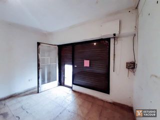 Foto 4 de Casa de 2 dormitorios 1 baño en venta 443 mts2 totales  - La Plata