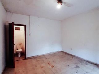 Foto 7 de Casa de 2 dormitorios 1 baño en venta 443 mts2 totales  - La Plata