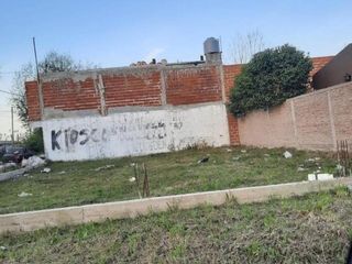 Foto 2 de Terreno en venta - 209mts2 - Guernica