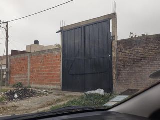 Foto 2 de Depósito en venta - 300mts2 - Ensenada