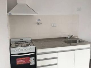 Foto 2 de INMOBILIARIA PROFILI VENDE