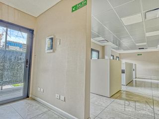Foto 14 de MODERNA OFICINA EN VICENTE LÓPEZ -  GRAN IMAGEN CORPORATIVA
