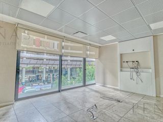 Foto 4 de MODERNA OFICINA EN VICENTE LÓPEZ -  GRAN IMAGEN CORPORATIVA