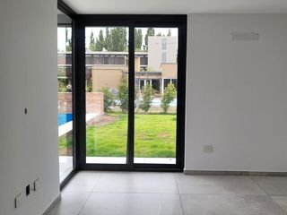 Foto 49 de Casa a estrenar en Sauces del Limay
