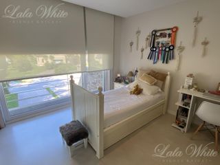 Foto 17 de Casa en venta en Saint Thomas Este Canning