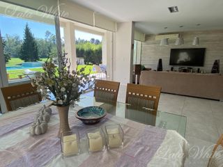 Foto 8 de Casa en venta en Saint Thomas Este Canning