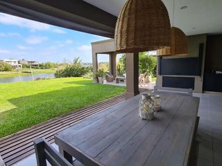 Foto 9 de Casa en  VENTA a la laguna-VILLANUEVA- BARRIO SAN RAFAEL