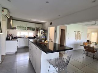 Foto 3 de Casa en  VENTA a la laguna-VILLANUEVA- BARRIO SAN RAFAEL