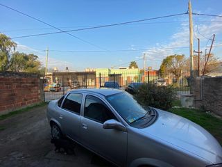 Foto 17 de Casa en venta - 3 dormitorios 2 baños 1 cochera - 100mts2 - Los Hornos