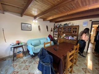 Foto 5 de Casa en venta - 3 dormitorios 2 baños 1 cochera - 100mts2 - Los Hornos