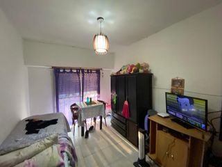 Foto 6 de Casa en venta - 3 dormitorios 2 baños 1 cochera - 100mts2 - Los Hornos
