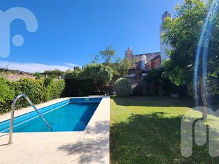 Foto 2 de VENTA Casa Ringuelet