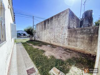 Foto 15 de Casa en venta - 3 Dormitorios 2 Baños 2 Cocheras - 88Mts2 - Villa Elvira, La Plata