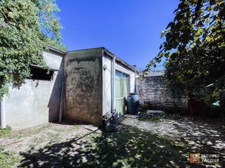 Foto 37 de Casa en venta - 3 Dormitorios 2 Baños 2 Cocheras - 88Mts2 - Villa Elvira, La Plata