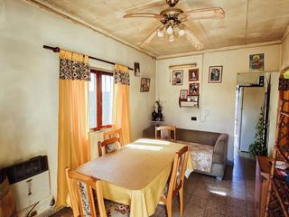 Foto 6 de Casa en venta - 3 Dormitorios 2 Baños 2 Cocheras - 88Mts2 - Villa Elvira, La Plata