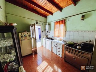 Foto 28 de Casa en venta - 3 Dormitorios 2 Baños 2 Cocheras - 88Mts2 - Villa Elvira, La Plata