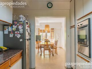 Foto 53 de Venta Casa 4 dormitorios Zona centro Neuquen