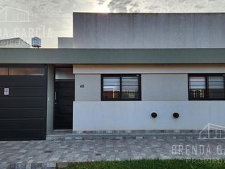 Foto 2 de Casa En Planta Baja En Venta - Colon Entre Rios