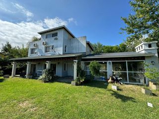 Foto 1 de Casa en venta - 3 Dormitorios 2 Baños - 1000Mts2 - Haras Del Sur I